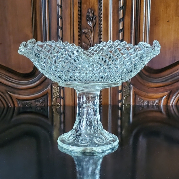 1950s L.E. Smith Diamond Point Ruffle Edged Compote - Picture 3 of 16